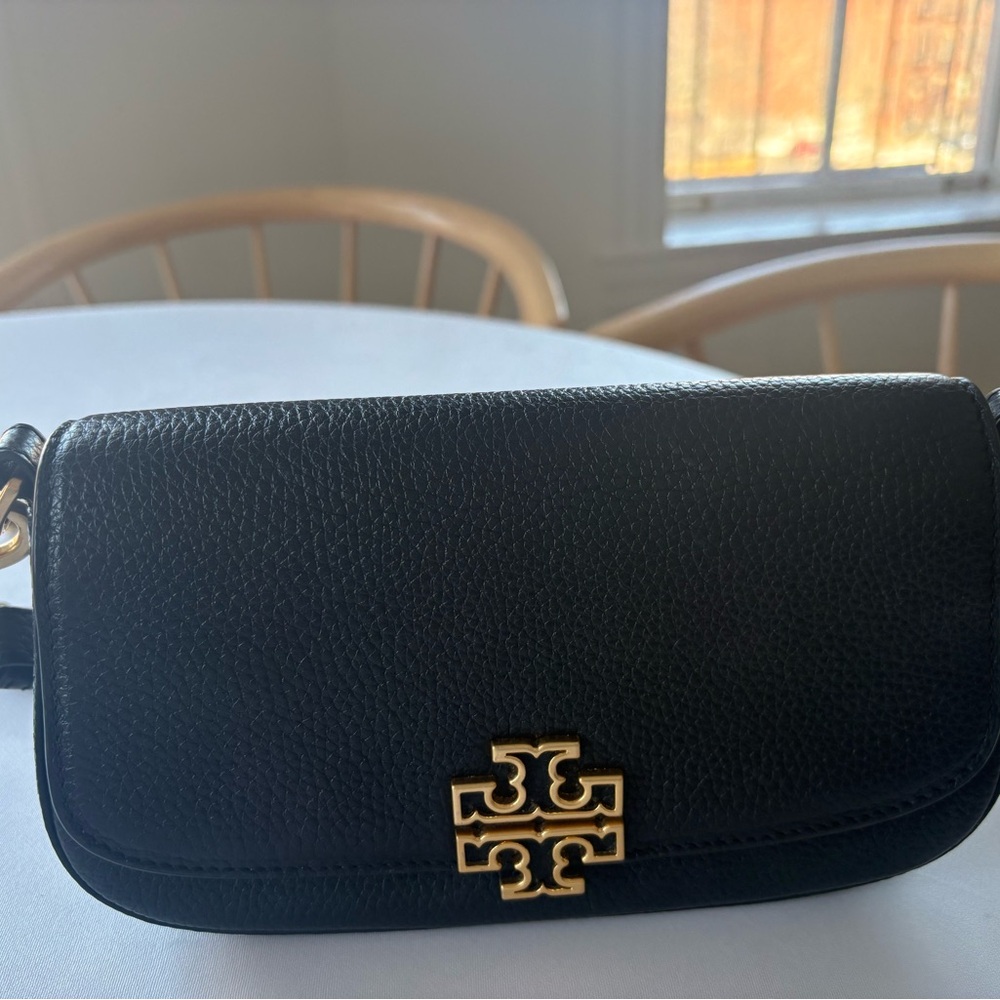 Tory Burch Britten Convertible Crossbody Bag